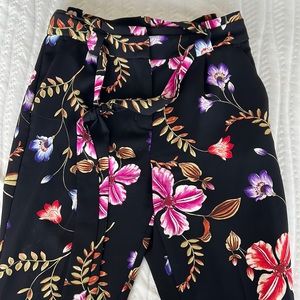 Floral / flowy dress pants